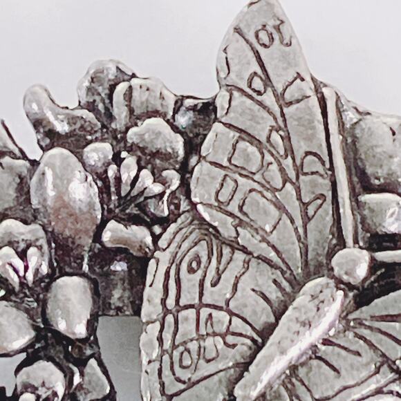 Vintage 1998 Birds & Blooms Pewter Butterfly Flower Brooch Limited Edition - Picture 5 of 9